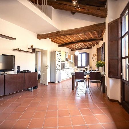 Serena Apartment, Cosy Close Center Town Lucca Dış mekan fotoğraf