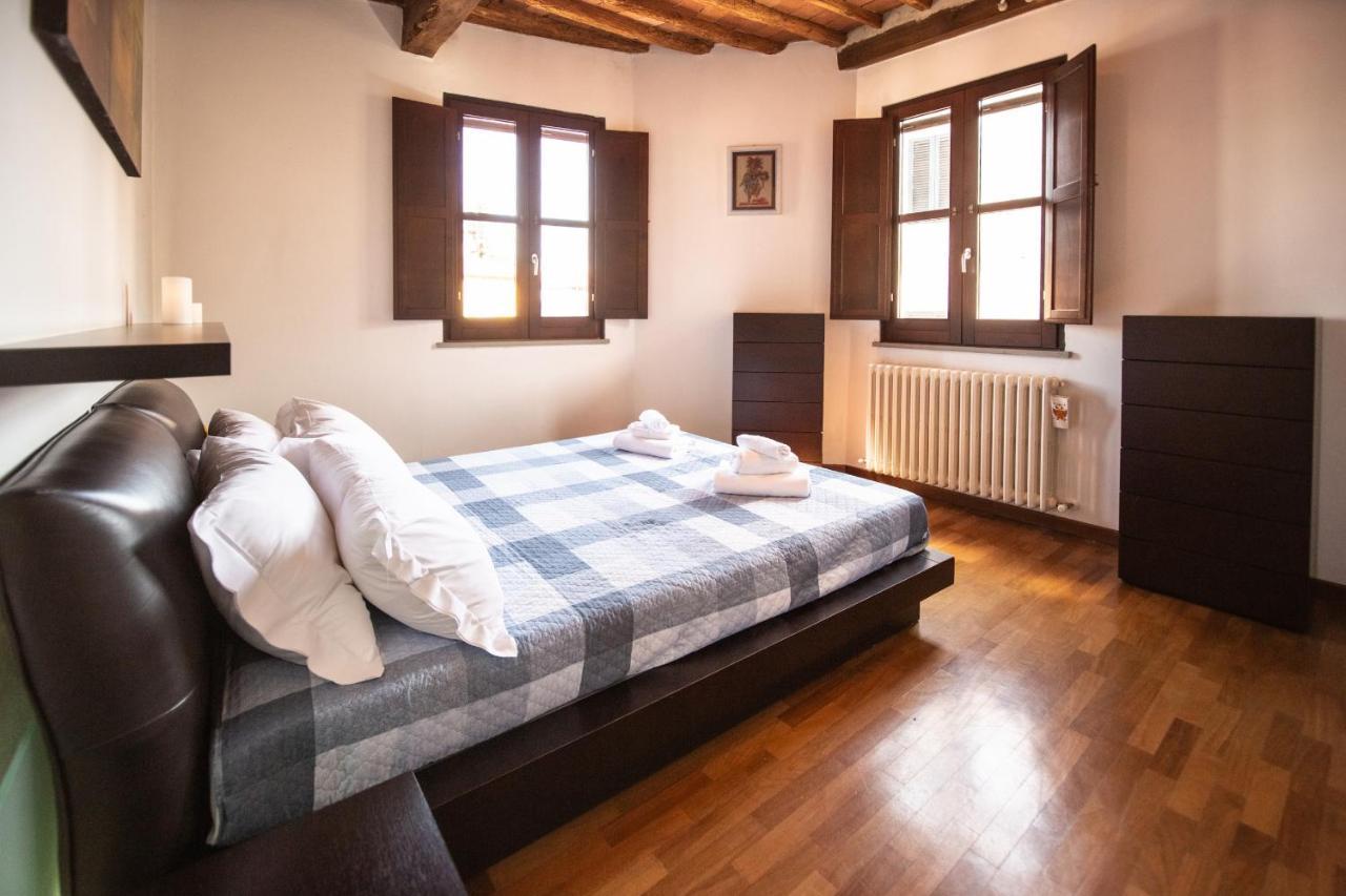Serena Apartment, Cosy Close Center Town Lucca Dış mekan fotoğraf