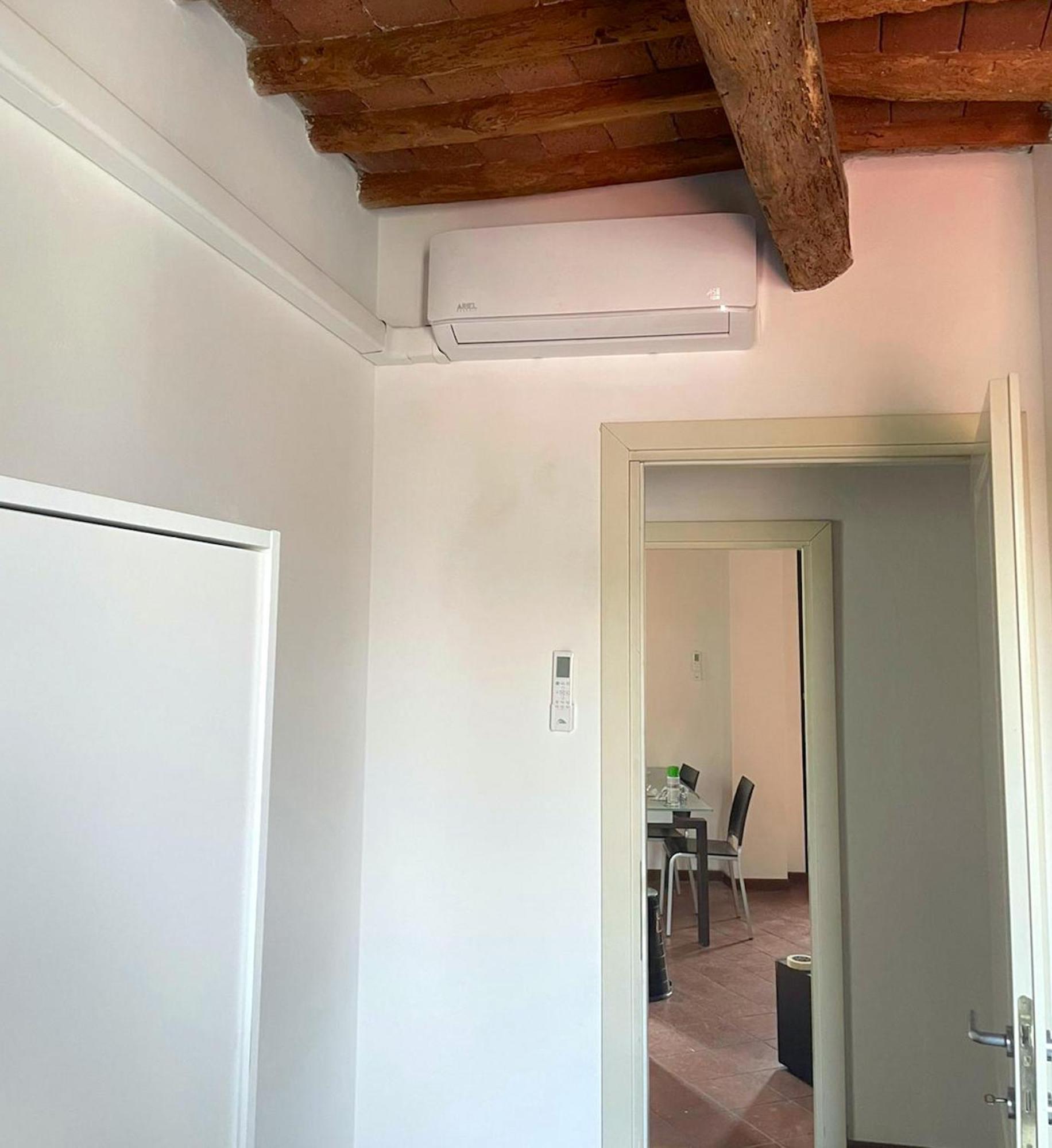Serena Apartment, Cosy Close Center Town Lucca Dış mekan fotoğraf